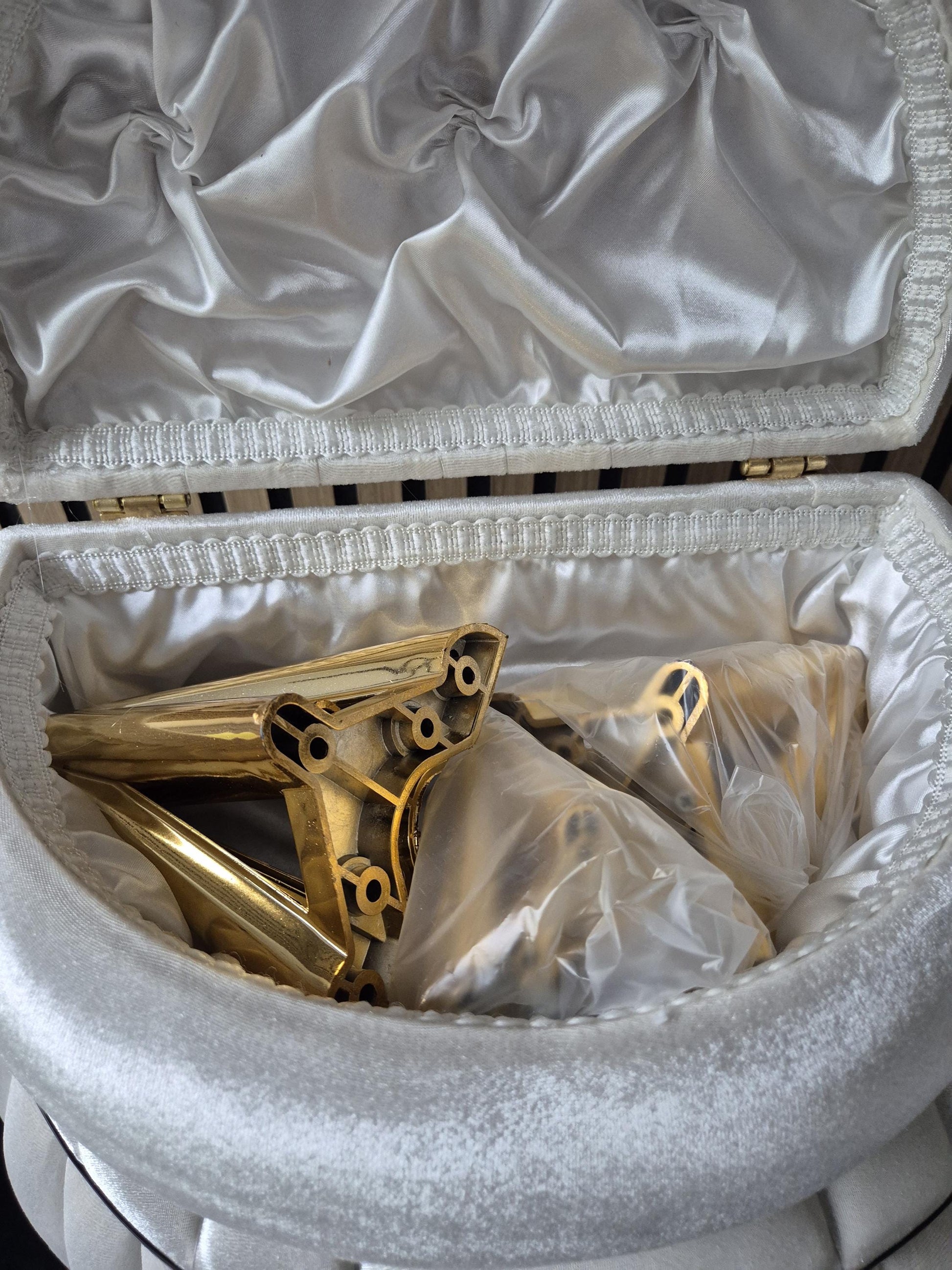 Sandik Bohca Aufbewahrungsboxen 3 Teilig Creme samt hochwertig mit goldene Füßen MDF