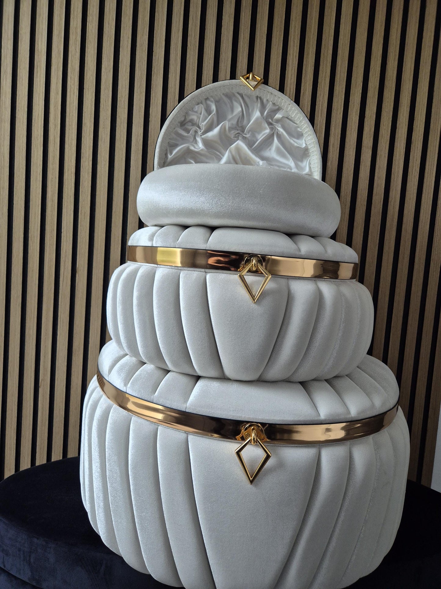 Sandik Bohca Aufbewahrungsboxen 3 Teilig Creme samt hochwertig mit goldene Füßen MDF