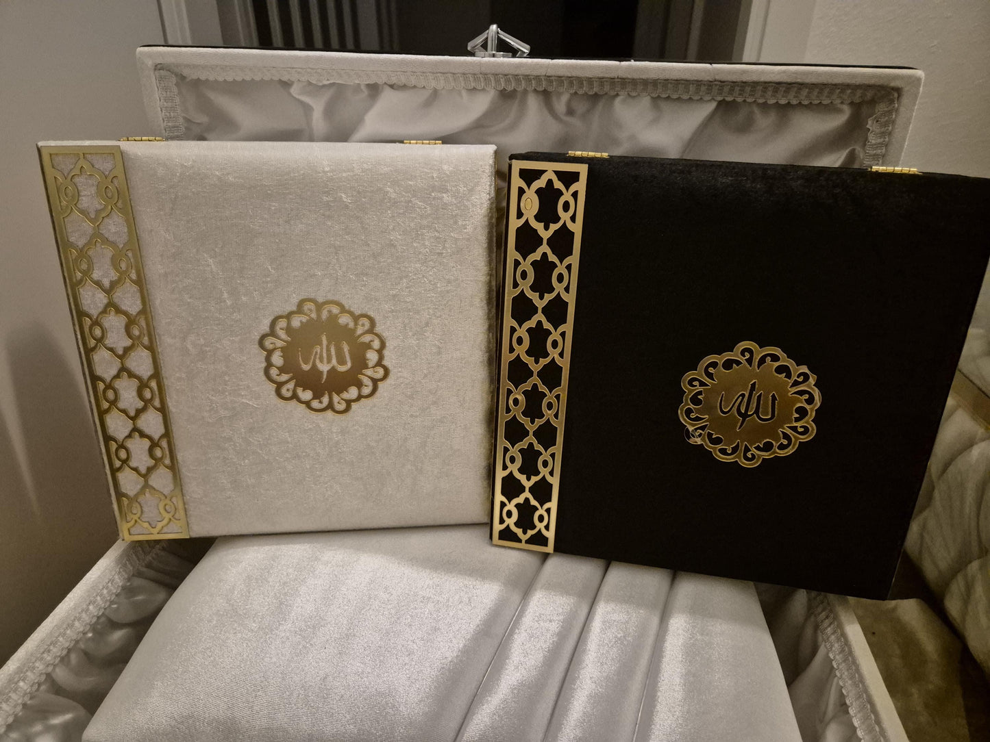 Koran Set Box Islam Geschenkbox in Farben Grün,rot,schwarz,gold Großes Set Tesbih Kopftücher edles Gebetsteppich Zikirmatik