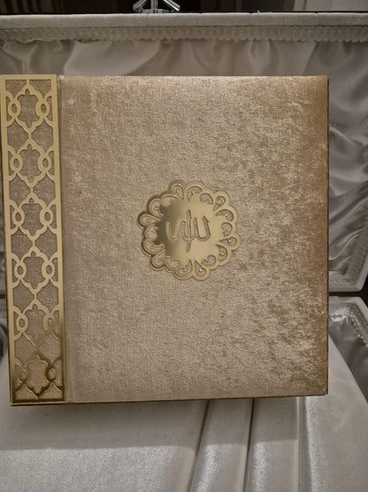 Koran Set Box Islam Geschenkbox in Farben Grün,rot,schwarz,gold Großes Set Tesbih Kopftücher edles Gebetsteppich Zikirmatik