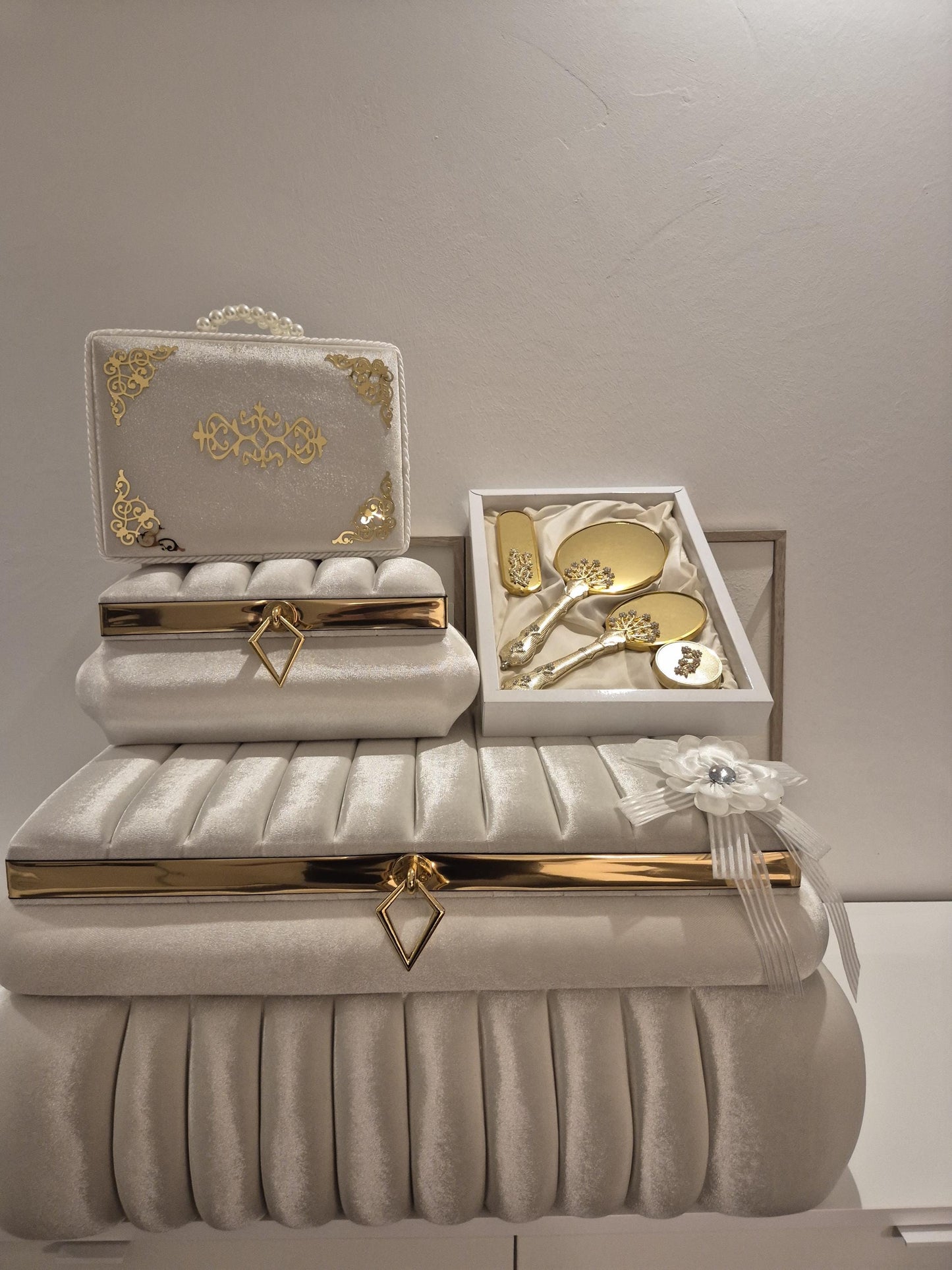 Wunderschönes Brautaccessoire-Set / Hochzeitsgeschenk-Set – Luxus Design +Koran Set