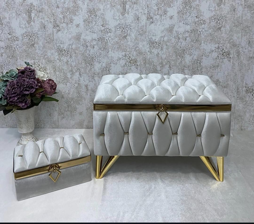 Sandik Bohca gepolsterte Aufbewahrungstruhen 2 Teilig Samt Creme Gold mit Beine