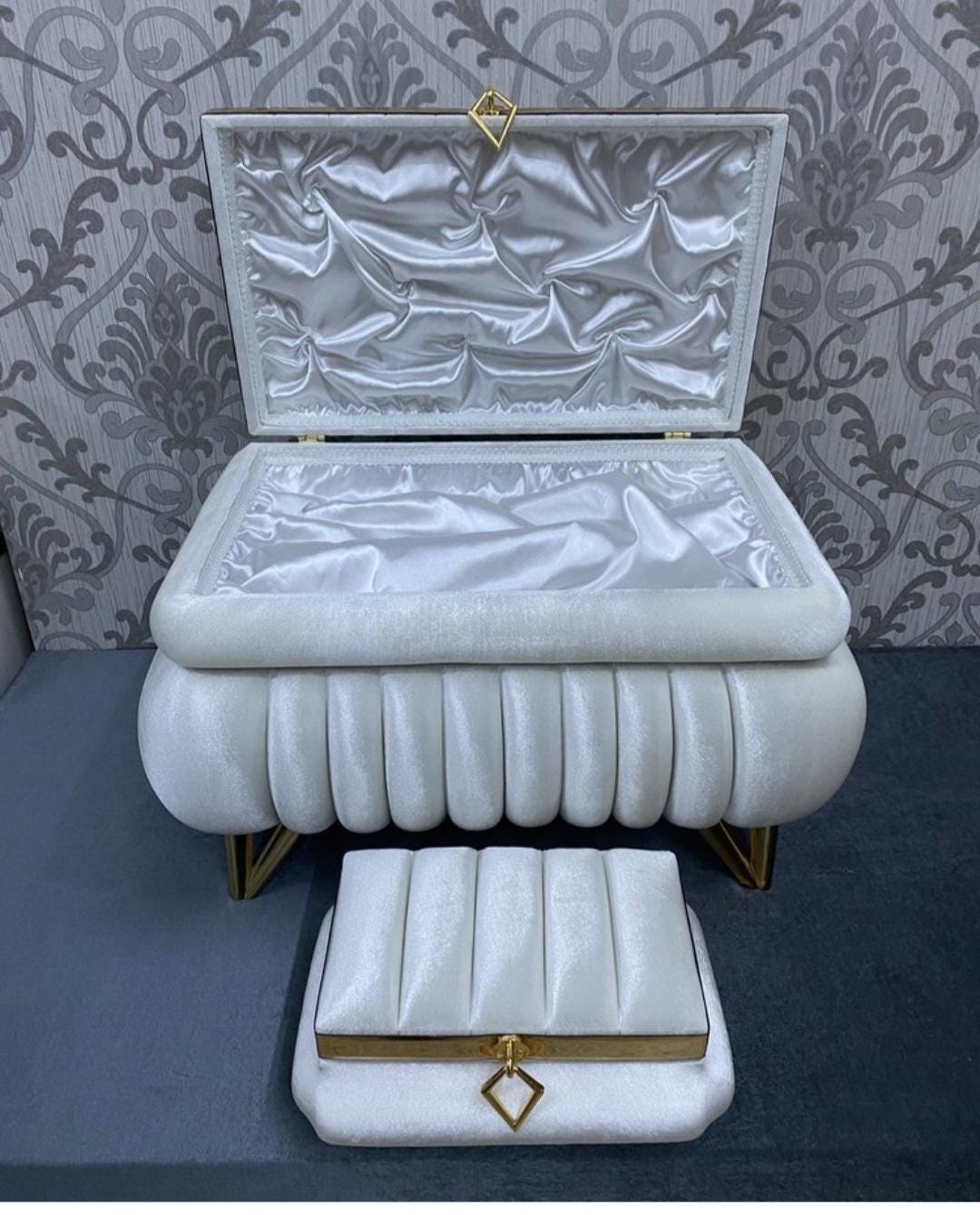 Luxuriöses 2-teiliges Aufbewahrungsboxen-Set – Samt & Gold – Handmade*