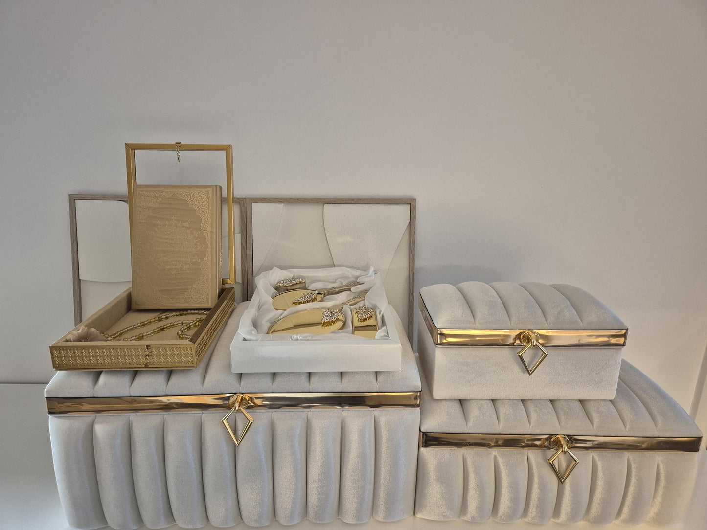 Luxuriöse Geschenksets für besondere Anlässe – Koranbox, 3tlg Sandik Set & Beauty-Set