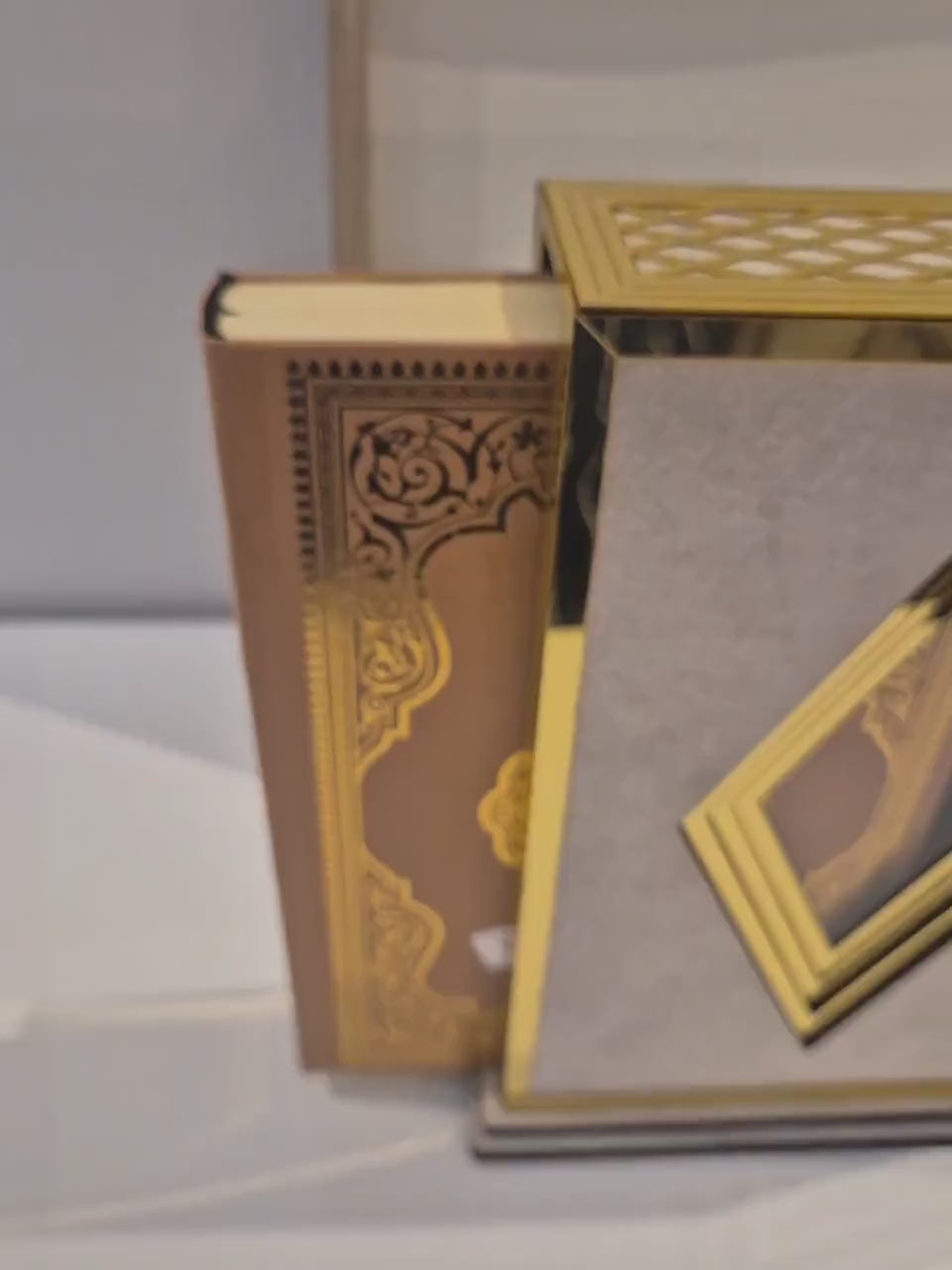 Luxus große Arabische Koran  inGeschenkbox in Farbe Gold oder Silber div Farben auf Wunsch
